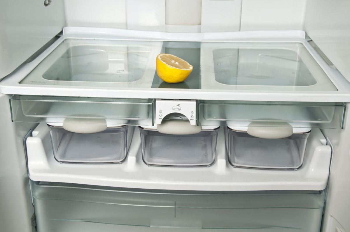 pulizia frigo prodotti naturali